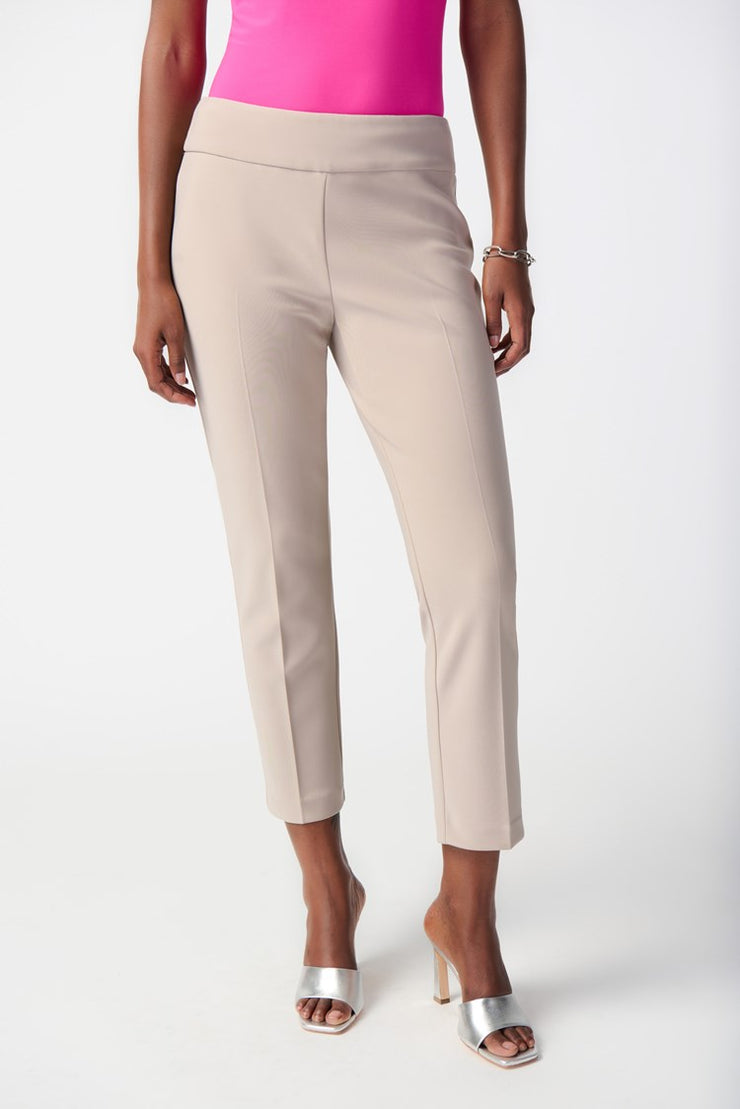 Classic Cropped Pant