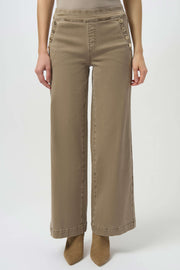 Classic Wide Leg Pull-On Jeans
