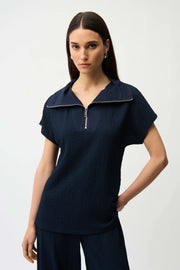 Seersucker Boxy Top With Memory Collar