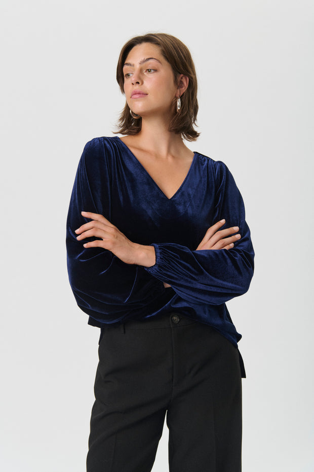 Velvet Top