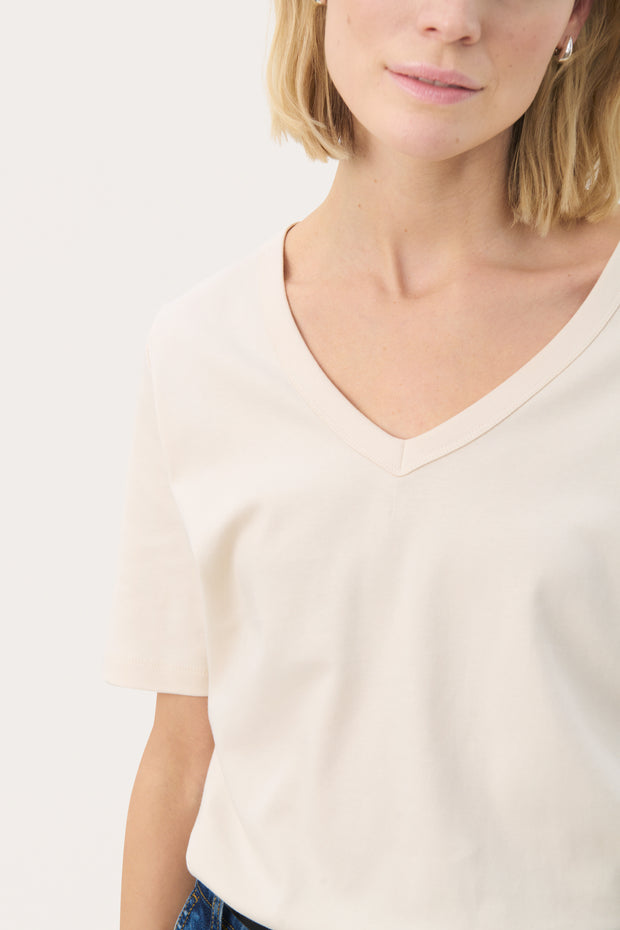 Ratansa V-Neck T-Shirt
