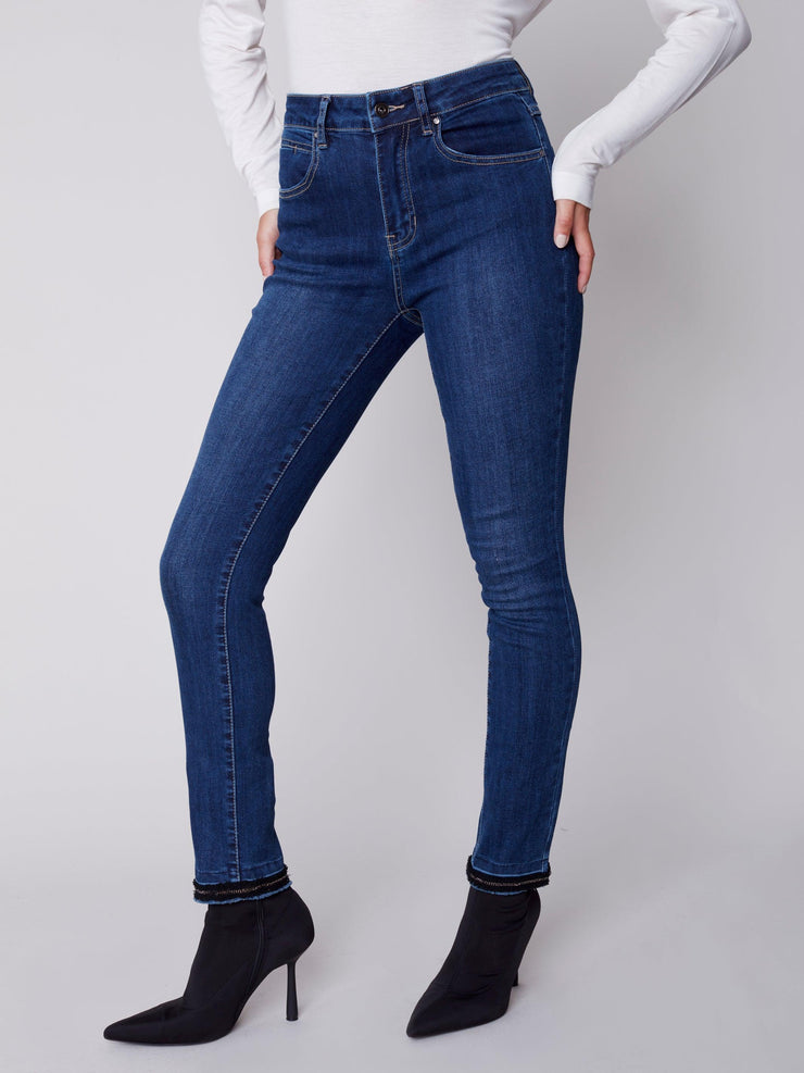 Skinny Jeans w/Zipper Hem Detail