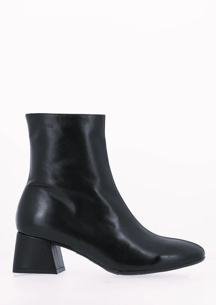 Ankle Boot Square Heel - Matte