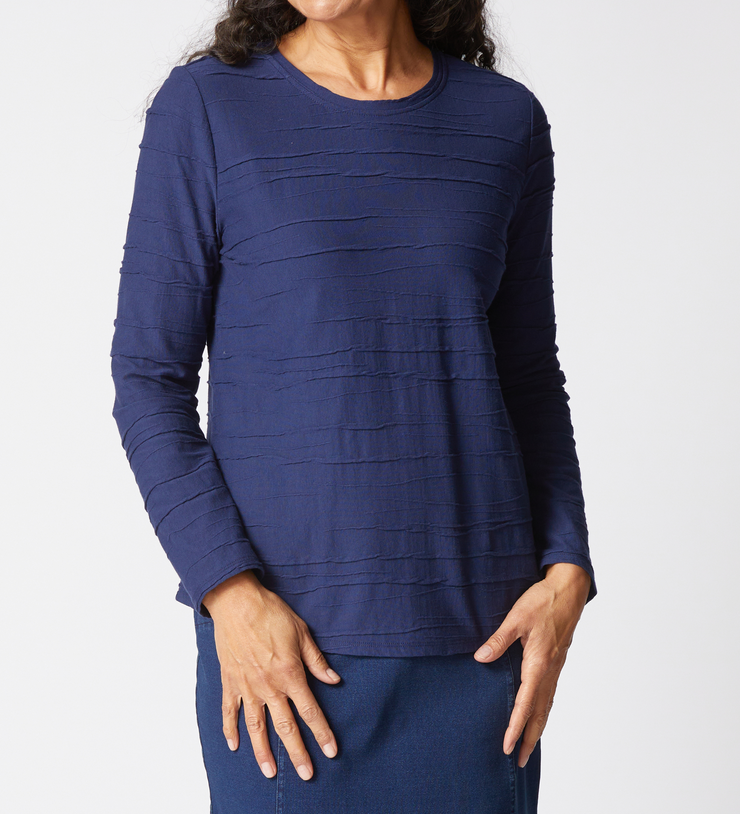 Long Sleeve Round Hem Tee