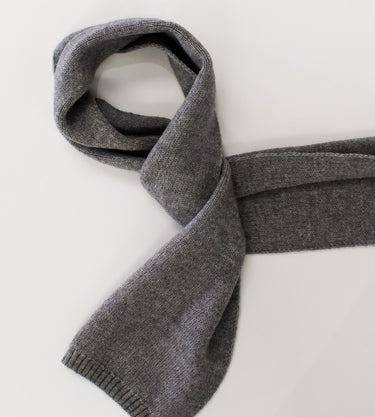 Solid Knit Scarf - Quinn Grey