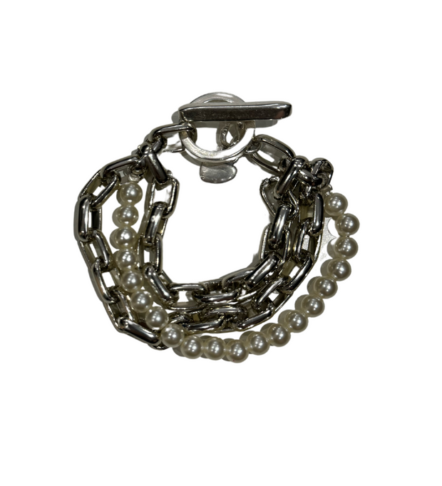 Links & Pearls Bracelet