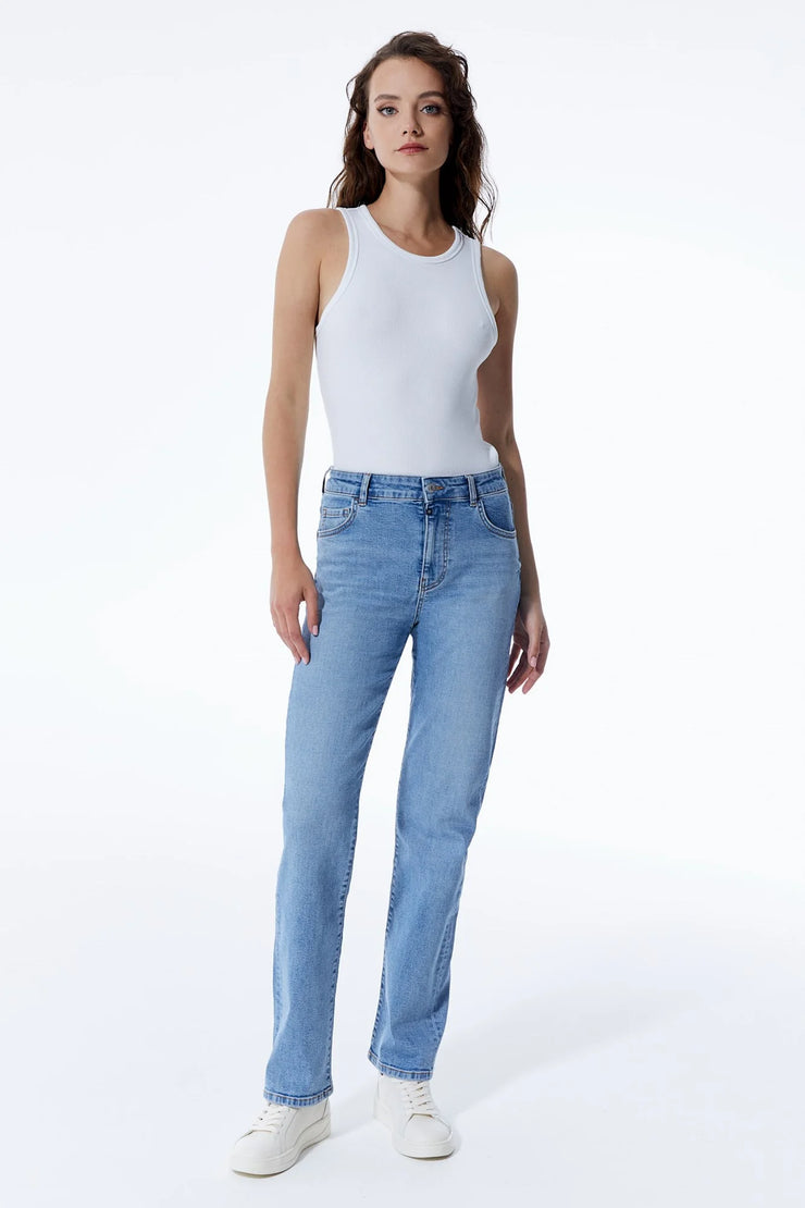 "Kylie" High Waist Straight Leg 5 Pocket Jean