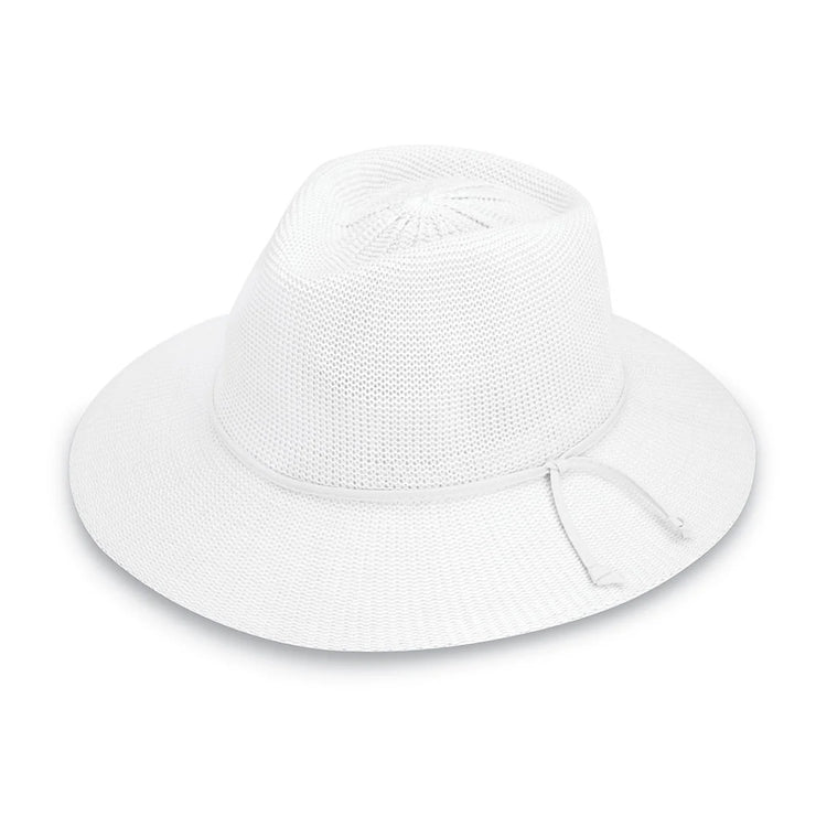 Victoria Fedora White