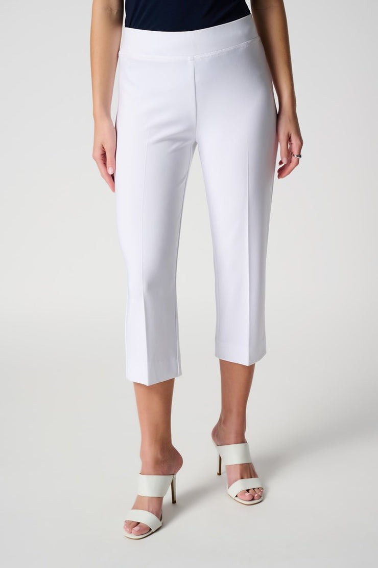 Classic Capri Back Split Pant