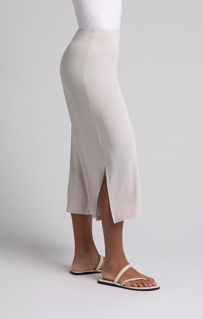 Side Slit Wide Capris