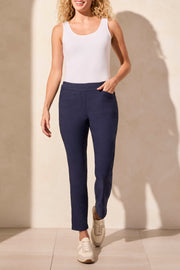 Flatten It Pull-On Ankle Pant