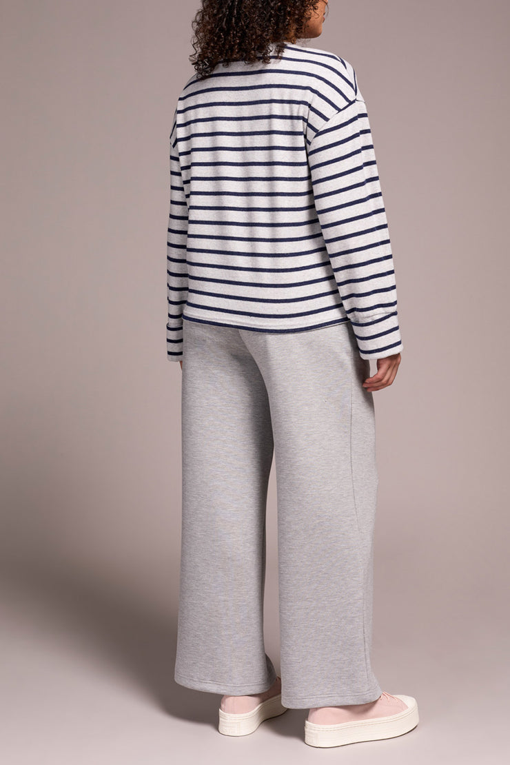 Long Sleeve Striped Crew Neck Top