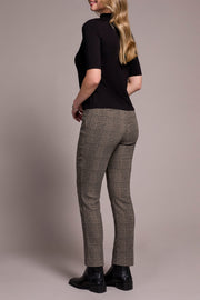 Funnel Neck Elbow Sleeve Top