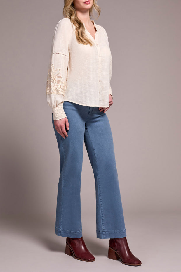 Applique Sleeve Blouse